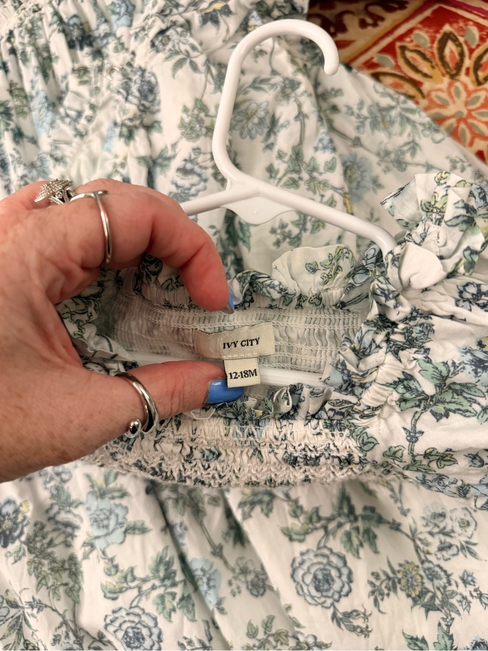 Mommy & Me Ivy City Co White and Blue Floral Midi Dress - Picture 3 of 6